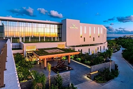 Waldorf Astoria Cancun hotel detail image 1