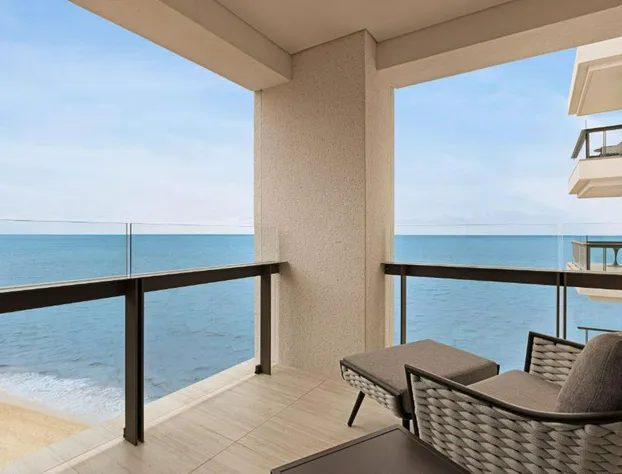 Hilton Cancun, an All-Inclusive Resort hotel detail image 4