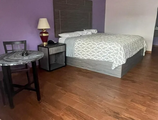 The Village Inn hotel detail image 3