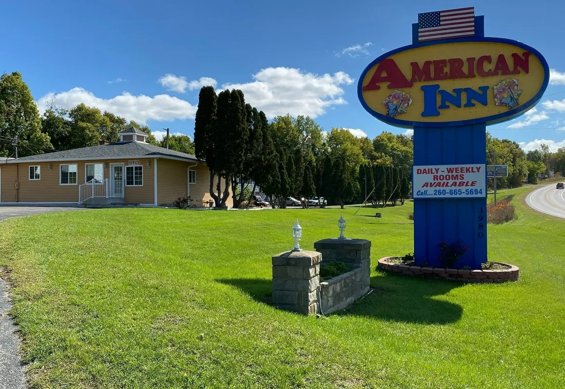 American Inn hotel hero