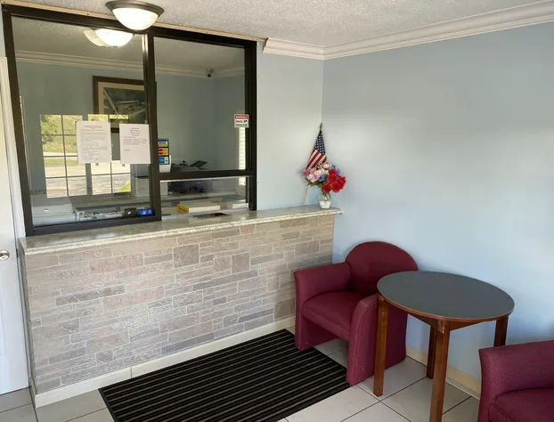 American Inn hotel detail image 3