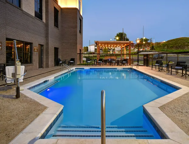 Homewood Suites by Hilton Tuscaloosa Downtown hotel detail image 3