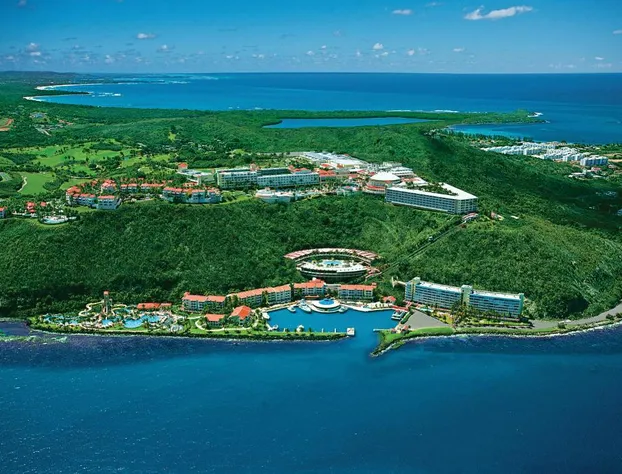 El Conquistador Resort hotel detail image 1