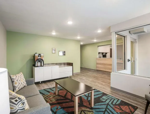 WoodSpring Suites Detroit Madison Heights hotel detail image 4