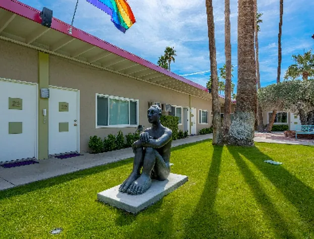 Inndulge -- A Modern Gay Men's Resort hotel detail image 1