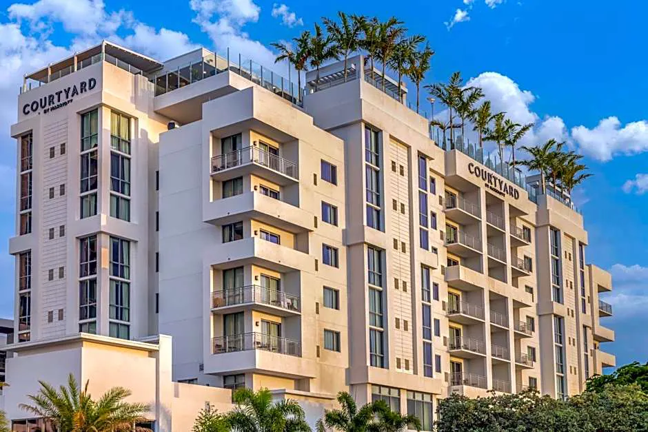 Courtyard by Marriott Fort Lauderdale Downtown hotel hero