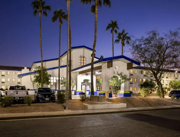 Days Inn & Suites by Wyndham Mesa Near Phoenix hotel detail image 1