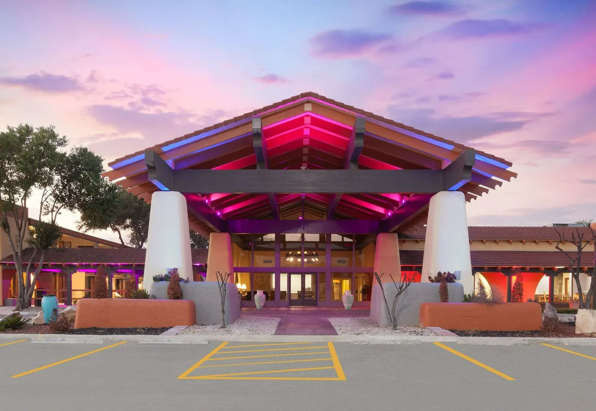 Days Inn by Wyndham Uvalde hotel hero