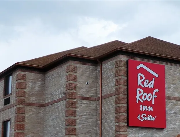 Red Roof Inn And Suites Detroit - Melvindale / Dearborn hotel detail image 1