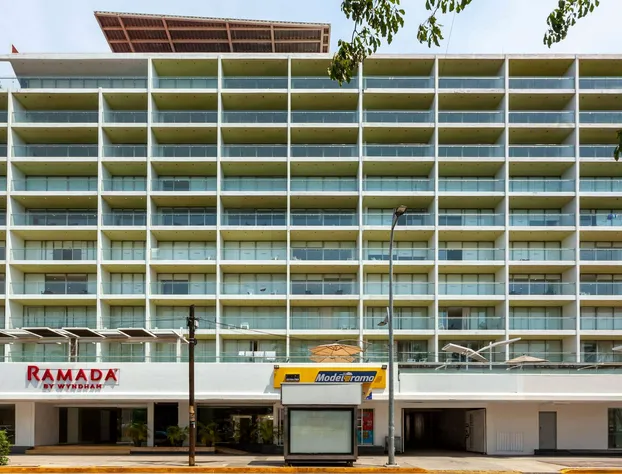 Ramada by Wyndham Acapulco Hotel & Suites hotel detail image 2
