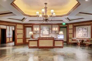 3 BR Ritz-Carlton Residence with Valley Views by RedAwning - Save 20% on 7+ Nights! hotel detail image 1