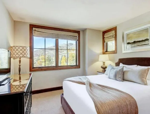 Vail Ritz-carlton 3 Bedroom Residence hotel detail image 4