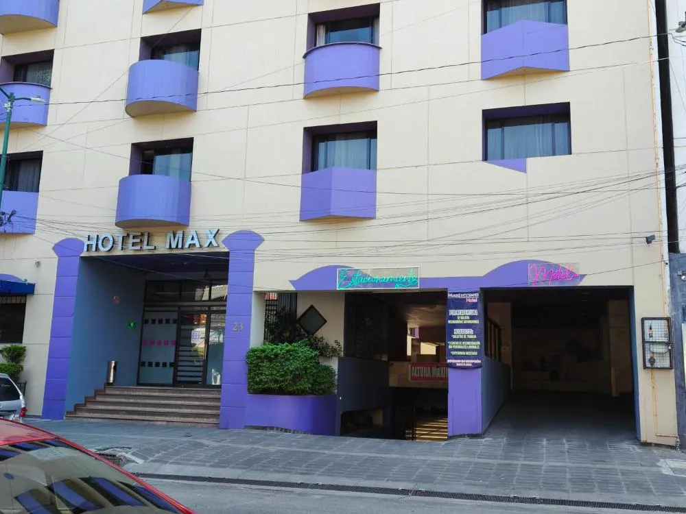 Hotel Max hotel hero