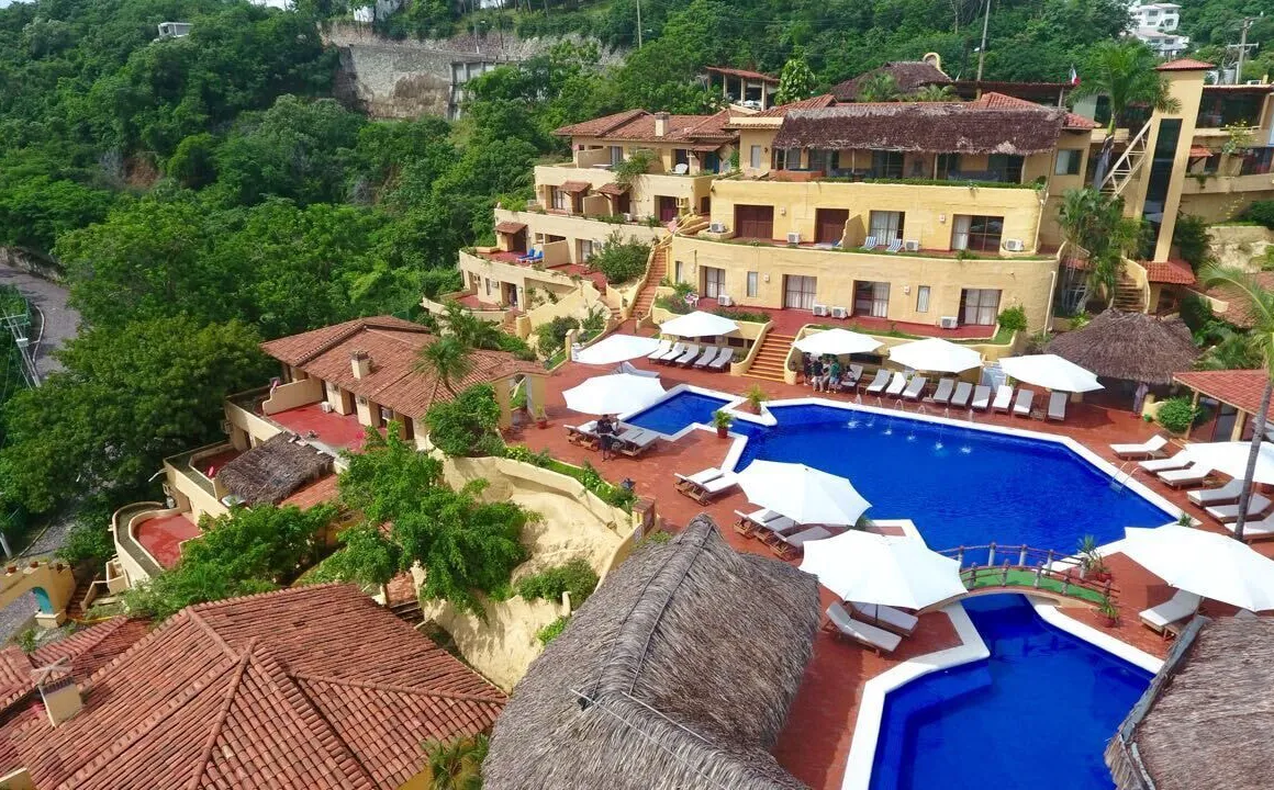 Hotel Plaza Tucan hotel hero