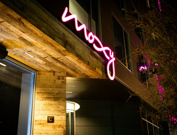 Moxy Austin - University hotel detail image 4