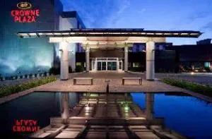 Crowne Plaza Bloomington hotel detail image 4