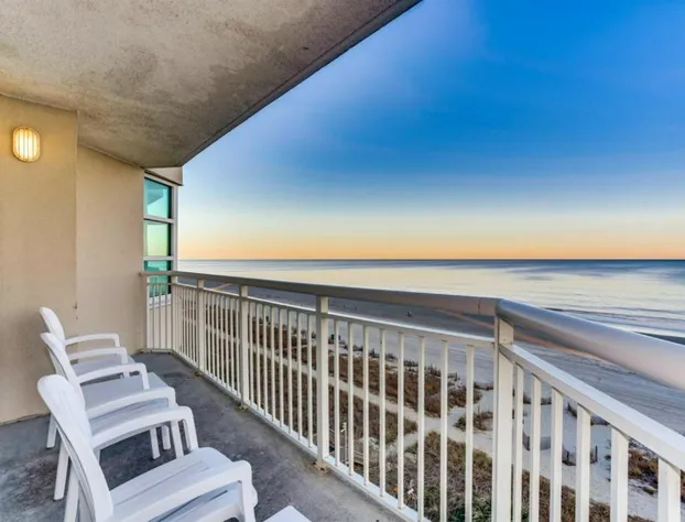 Carolinian Resort hotel detail image 4