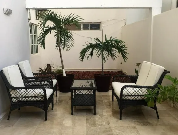 Coral Blue Beach Condo hotel detail image 3