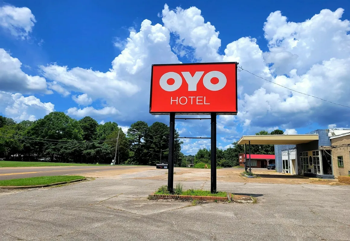 OYO Hotel Holly Springs MS hotel hero