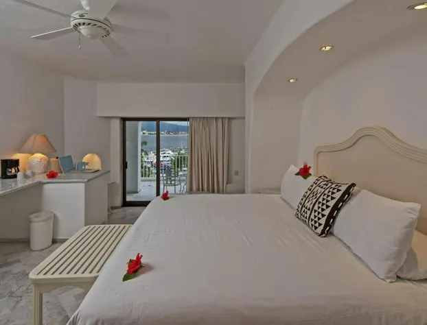 Las Hadas By Brisas hotel detail image 1