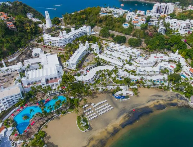 Las Hadas By Brisas hotel detail image 2