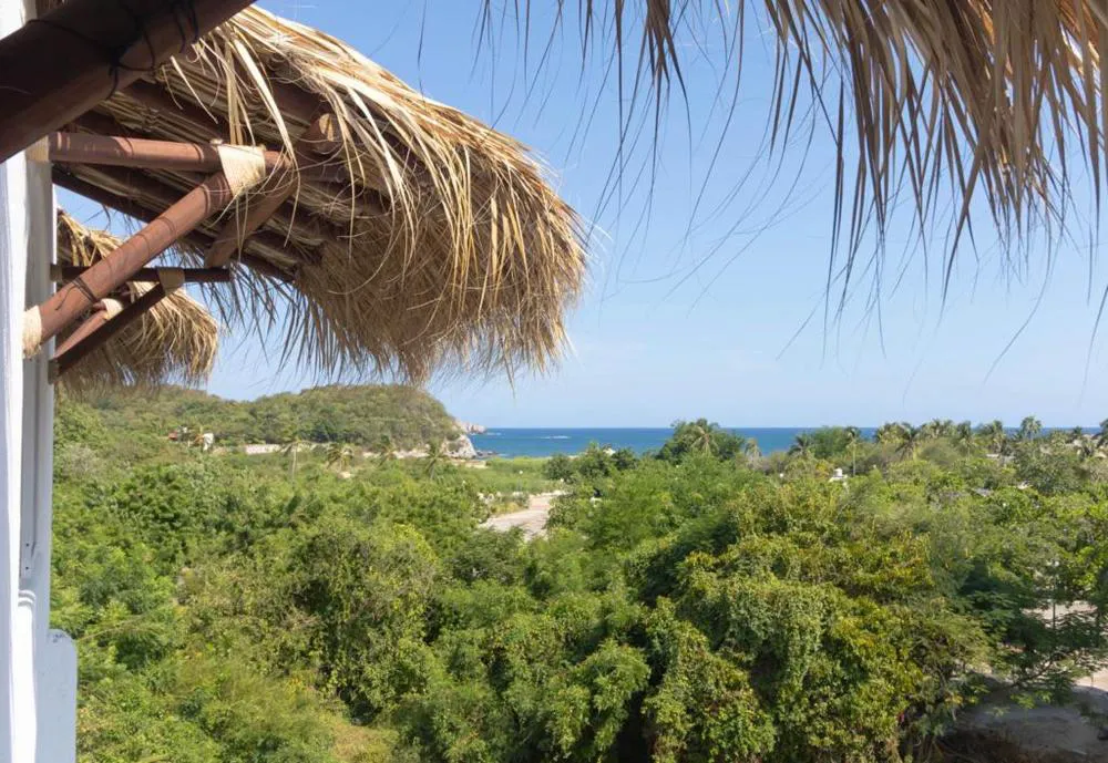 Hotel Bahia Huatulco hotel hero