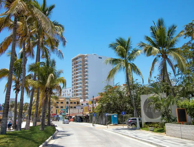 Pacific Palace Beach Tower Hotel hotel detail image 2