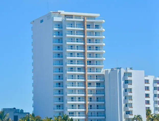 Pacific Palace Beach Tower Hotel hotel detail image 4