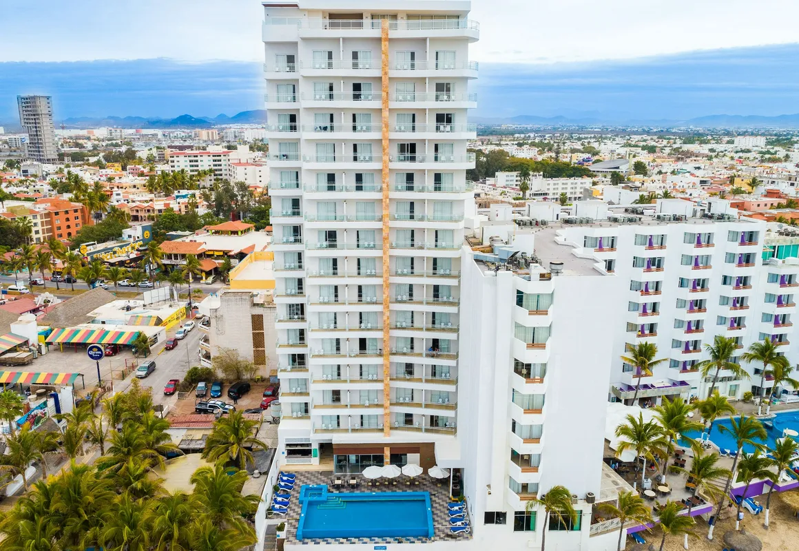 Pacific Palace Beach Tower Hotel hotel hero