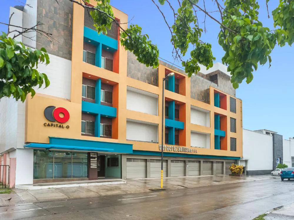 Veracruz Suites Hotel hotel hero