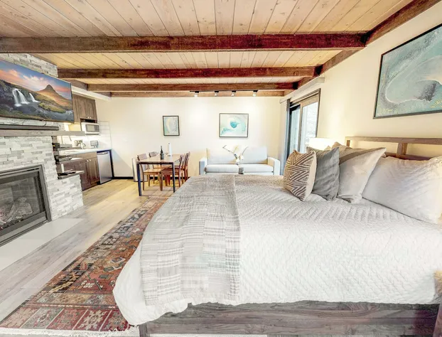 Willows, a Destination by Hyatt Residence hotel detail image 1