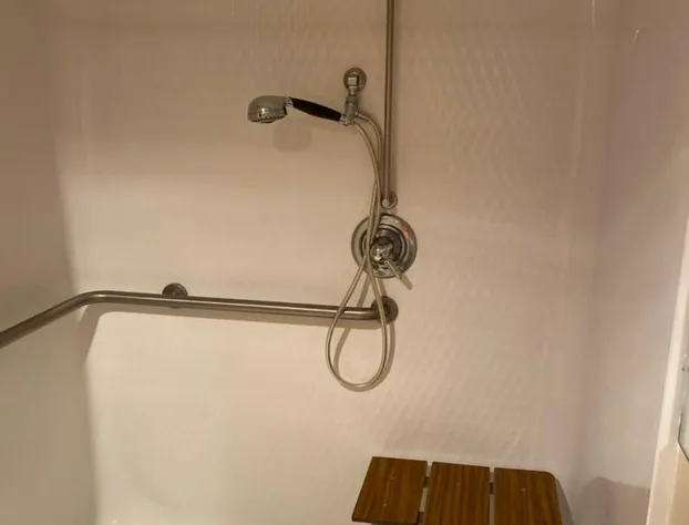 Collins Inn & Suites hotel detail image 2