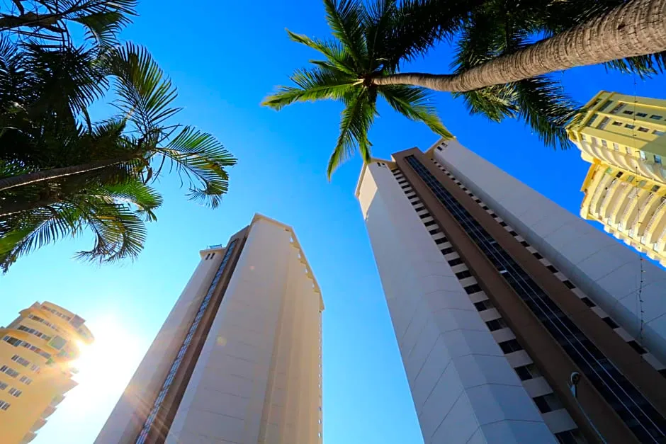 Las Torres Gemelas Acapulco hotel hero