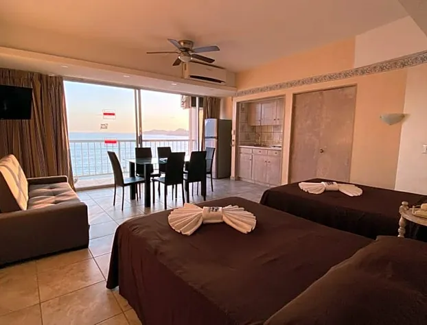 Las Torres Gemelas Acapulco hotel detail image 4