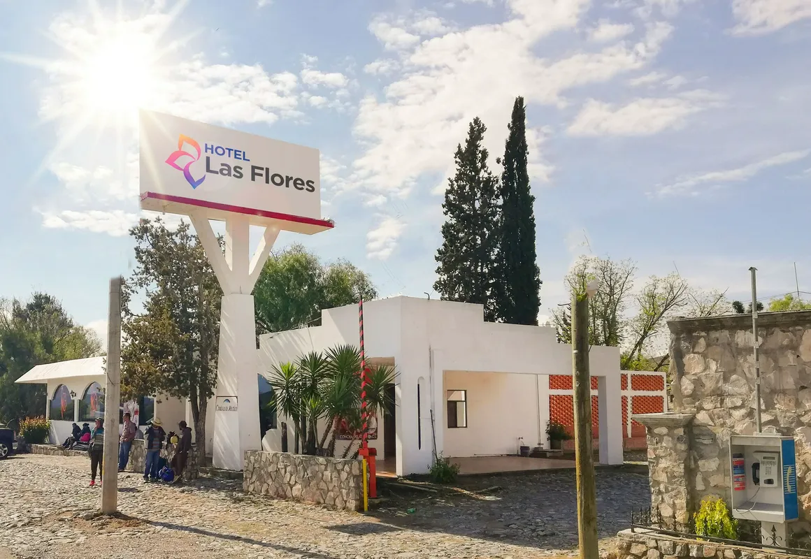 Hotel Las Flores hotel hero