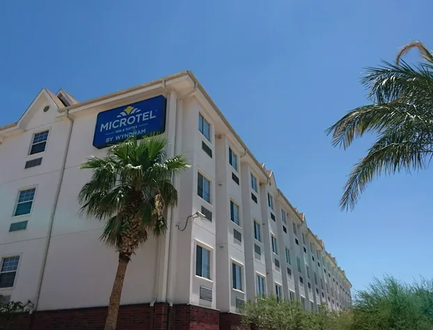 Microtel Inn by Wyndham Ciudad Juarez/By US Consulate hotel detail image 1
