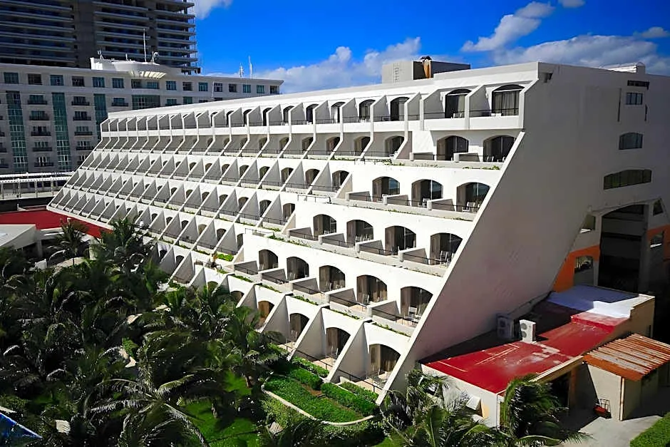 Golden Parnassus Resort & Spa - All Inclusive (Adults Only) hotel hero