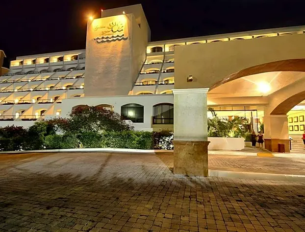 Golden Parnassus Resort & Spa - All Inclusive (Adults Only) hotel detail image 2