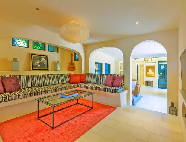 Villa Encantada by Coco B Isla hotel detail image 2