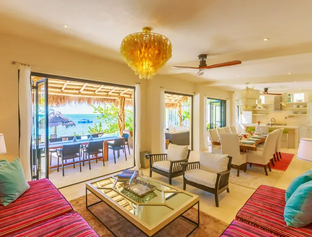 Villa Encantada by Coco B Isla hotel detail image 4