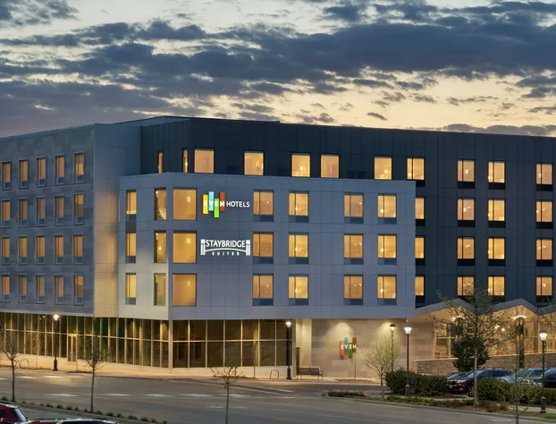 Staybridge Suites Rochester - Mayo Clinic Area by IHG hotel detail image 3