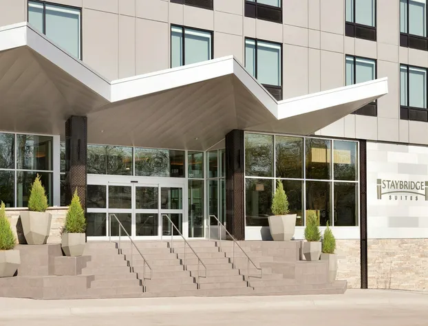 Staybridge Suites Rochester - Mayo Clinic Area by IHG hotel detail image 4