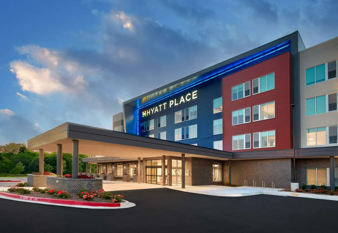 Hyatt Place Fayetteville/Springdale hotel hero