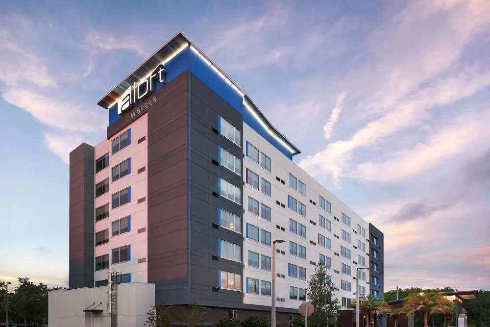 Aloft Orlando International Drive hotel hero