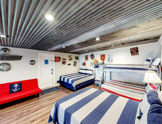 Cottonwood Cottage on Lake LBJ hotel detail image 4