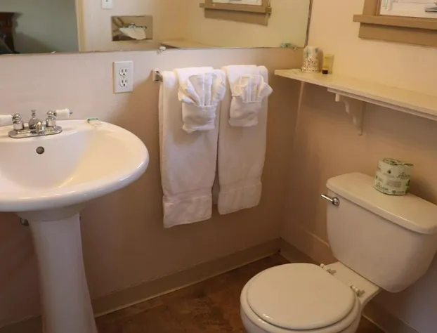 Olympus Lodge hotel detail image 4