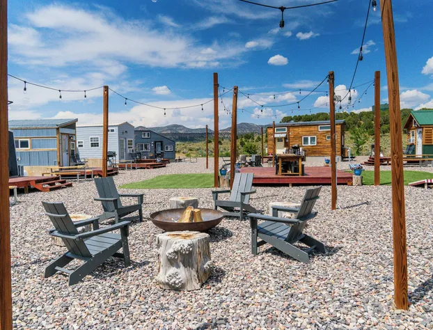 Trail and Hitch Tiny Home Hotel and RV hotel detail image 3