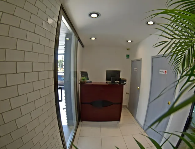 Hotel On hotel detail image 2