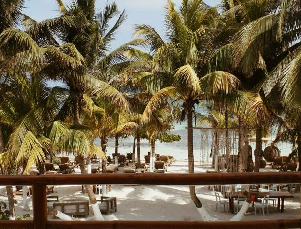 Noah Beach Hotel & Suites hotel detail image 1