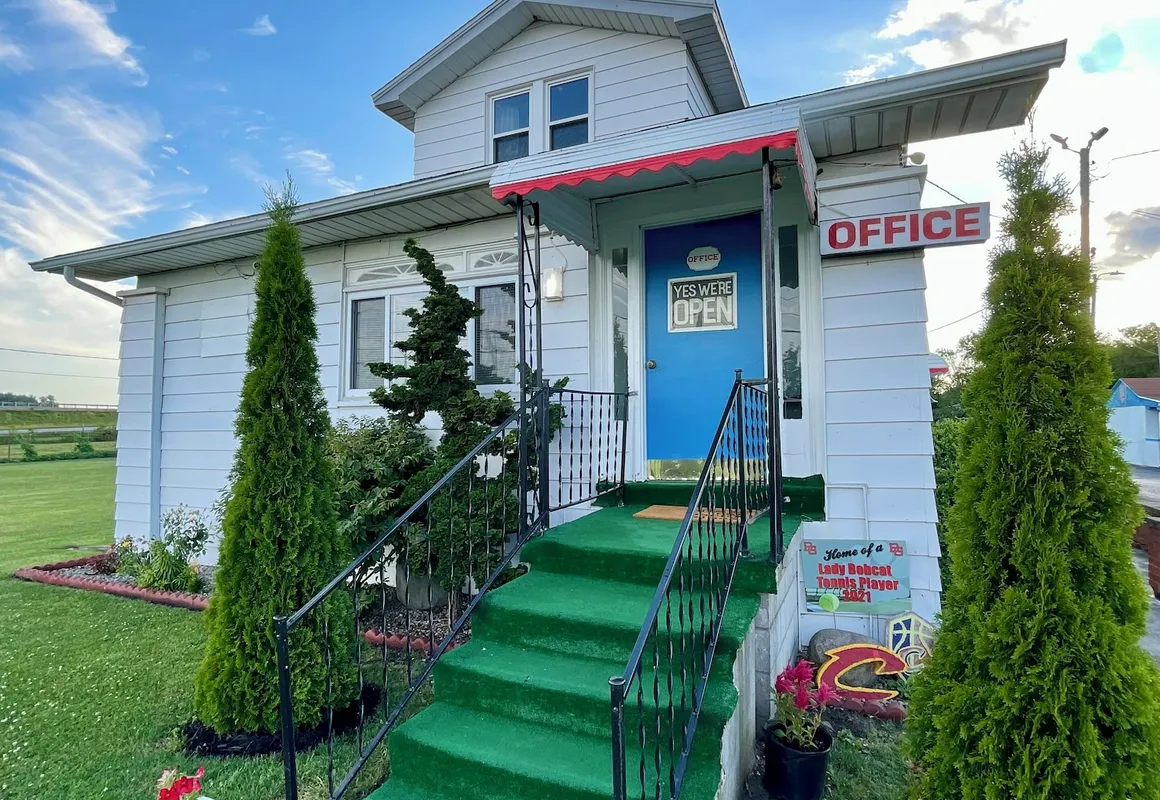 Best Motel Bowling Green hotel hero